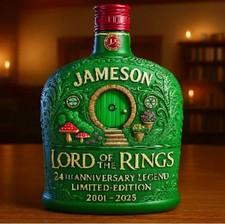 Lord of the Rings Whiskey Bottle - Unique Gift for Fans & Collectors