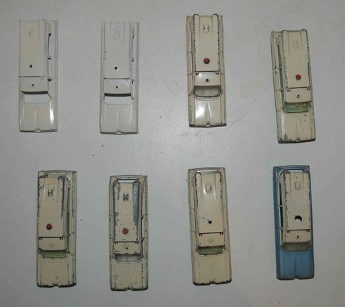 Lot dinky toys - 8, x