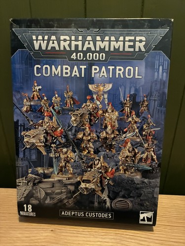 Adeptus custodes oop combat - adeptus,