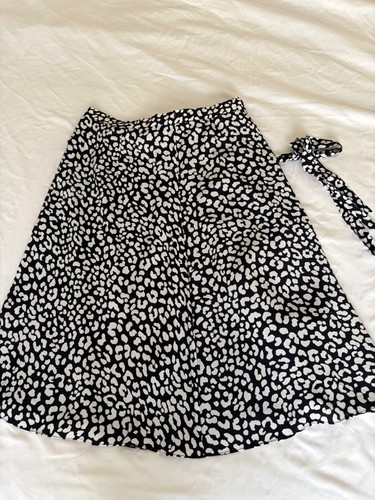 Hobbs black and white wrap - ,