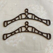 2 ANTIQUE VINTAGE CAST IRON AIRER BRACKETS LAUNDRY SALVAGE MADE IN BRITAIN RARE