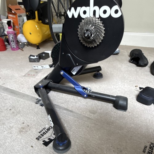 Wahoo kickr core smart indoor - wahoo,