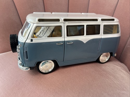 Lily bratz camper van - camper,