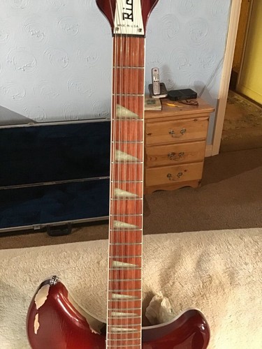 Rickenbacker string guitar - 12,