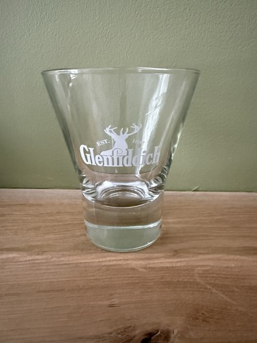 Glenfiddich whiskey glass - whiskey,