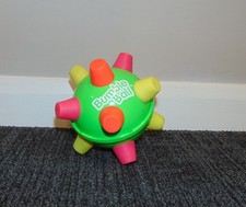 VINTAGE ERTL BUMBLE BALL GREEN MOTORISED TOY *NOT CURRENLTY WORKING*