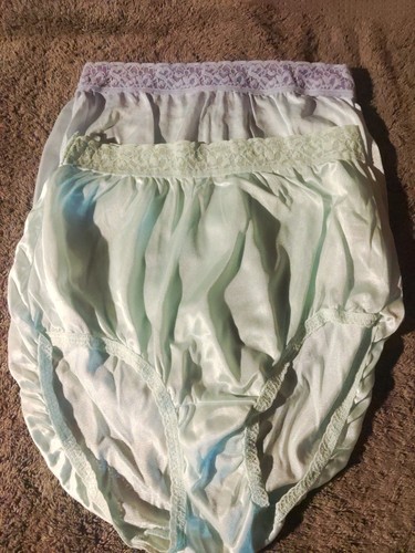 Hanes size panties - size, 6