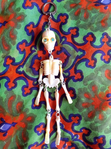 Vintage articulated skeleton - -,