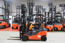 toyota electric forklift