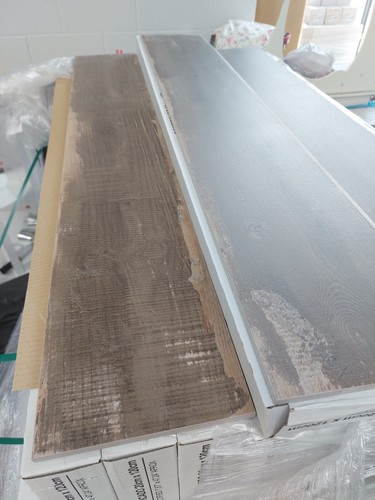 Aged varnished polished look - aged, varnished/polished
