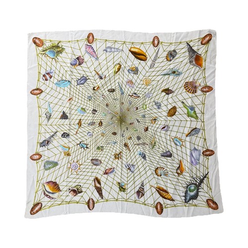 Gucci white satin - gucci,