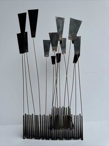 Vintage metal sculpture - vintage,