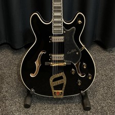 Hagstrom ‘67 Viking II