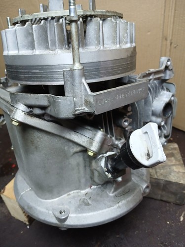 Honda 5hp lawn - 4.5hp, engine