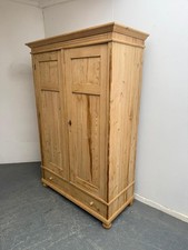 A Classic Antique / Old Pine 2