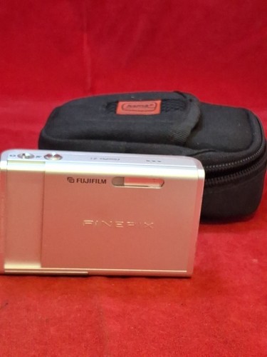 Fujifilm finepix 1mp - fujifilm, 5.1mp