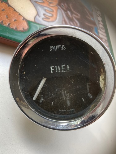 Fuel gauge smiths odd - fuel,