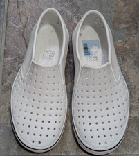 Native Shoes Miles Slip-On Shoe Women's 6 White for Pools Beachesn & Waterparks