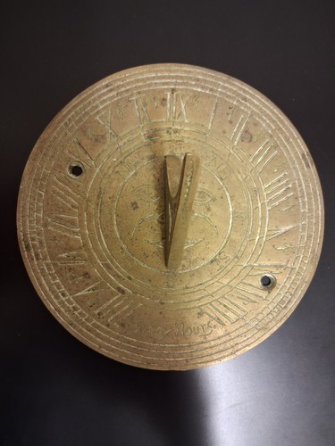 Brass sunny hours sundial - brass,