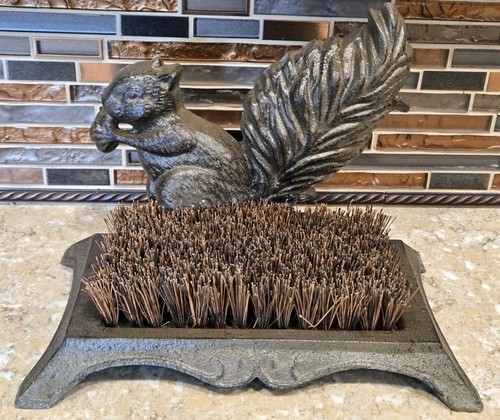 Cast iron boot - scraper, brush