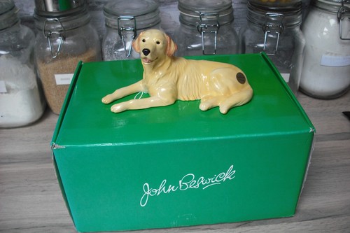 Beswick golden labrador - beswick,