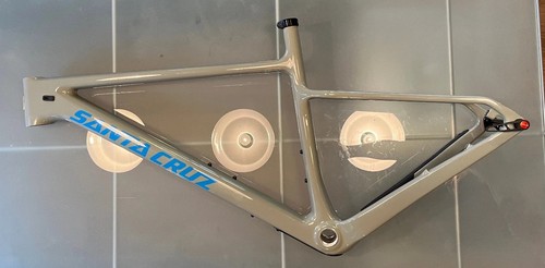 Santa cruz highball - cc, carbon
