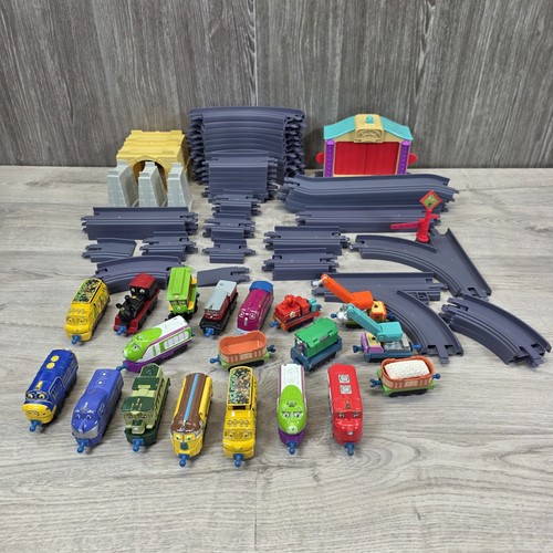 Chuggington train set bundle - train,