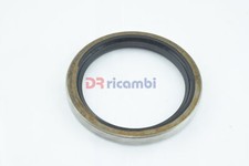 FLYWHEEL SIDE OIL FENDER FOR