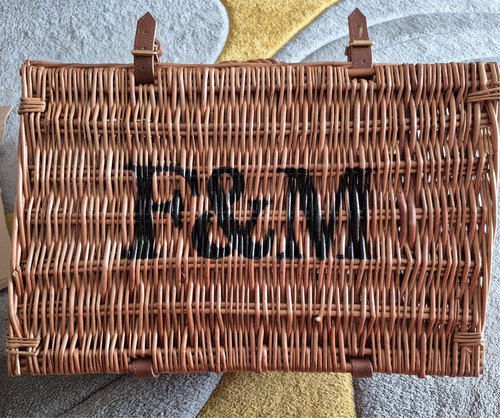 Fortnum masons empty hamper - fortnum, &
