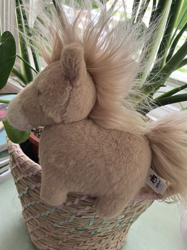 Jellycat clippy clop - ‘clippy, clop’