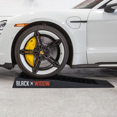 Black widow low - black, profile