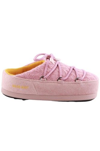 Moon boot guest in - moon,