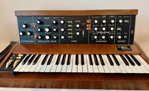 Moog minimoog model classic - model, d