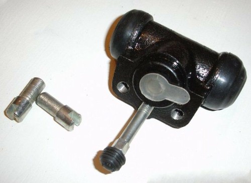 Rear wheel brake cylinder - brake, for