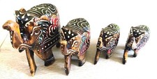 Handmade Carved Vintage Wooden Indian Elephant Family Decoration Ornament Statue