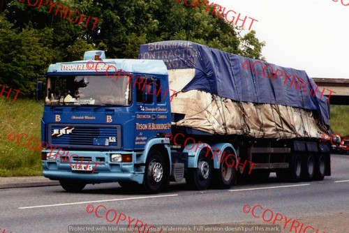 Truck lorry photo - truck/lorry,