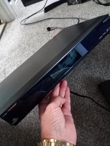 Humax foxsat hdr - freesat, hdd