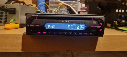 Sony cdx s2050 car stereo - cdx-s2050,