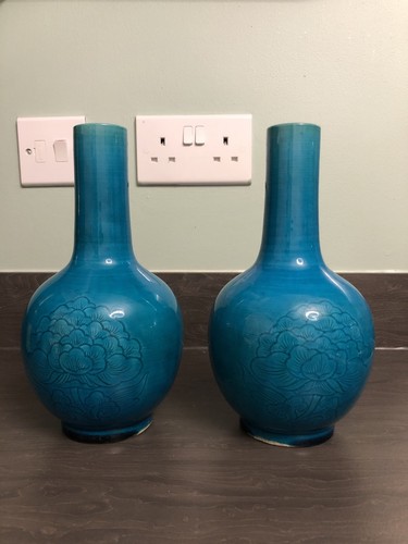 Pair chinese porcelain - of,
