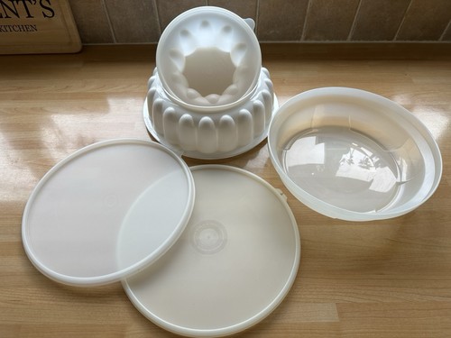 Vintage tupperware piece - vintage,