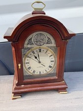 VINTAGE WESTMINSTER CHIME MANTEL CLOCK QUARTZ WOODEN CASE KOREA TEMPU FUGIT