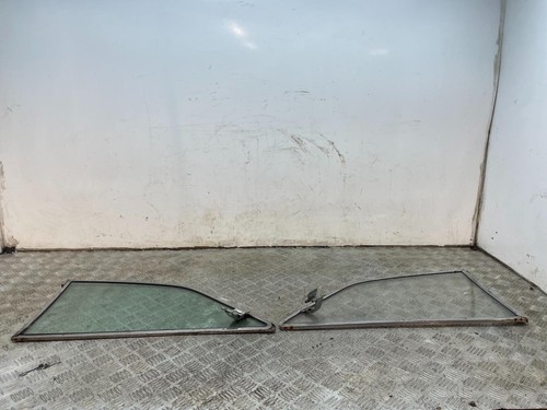 Mgb 1800 quarter windows - gt,