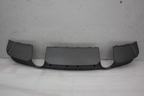 Audi line rear - line,