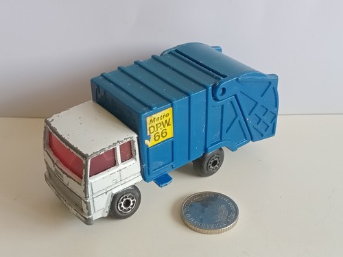 Matchbox die cast refuse - die, truck