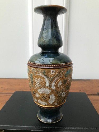 Antique royal doulton - antique,