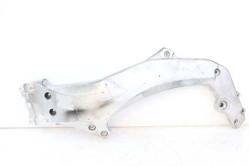 Left side chassis cover - side,