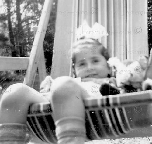 Vintage photo 1950s child - vintage,
