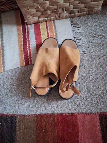 Vagabond peep toe shoe tan - peep, shoe,