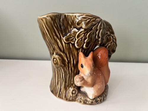 Vintage retro sylvac squirrel - retro,