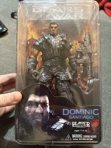 Gears war action figures - of,